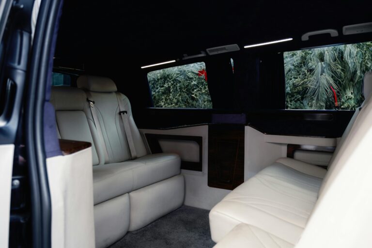 Mercedes V Class interior